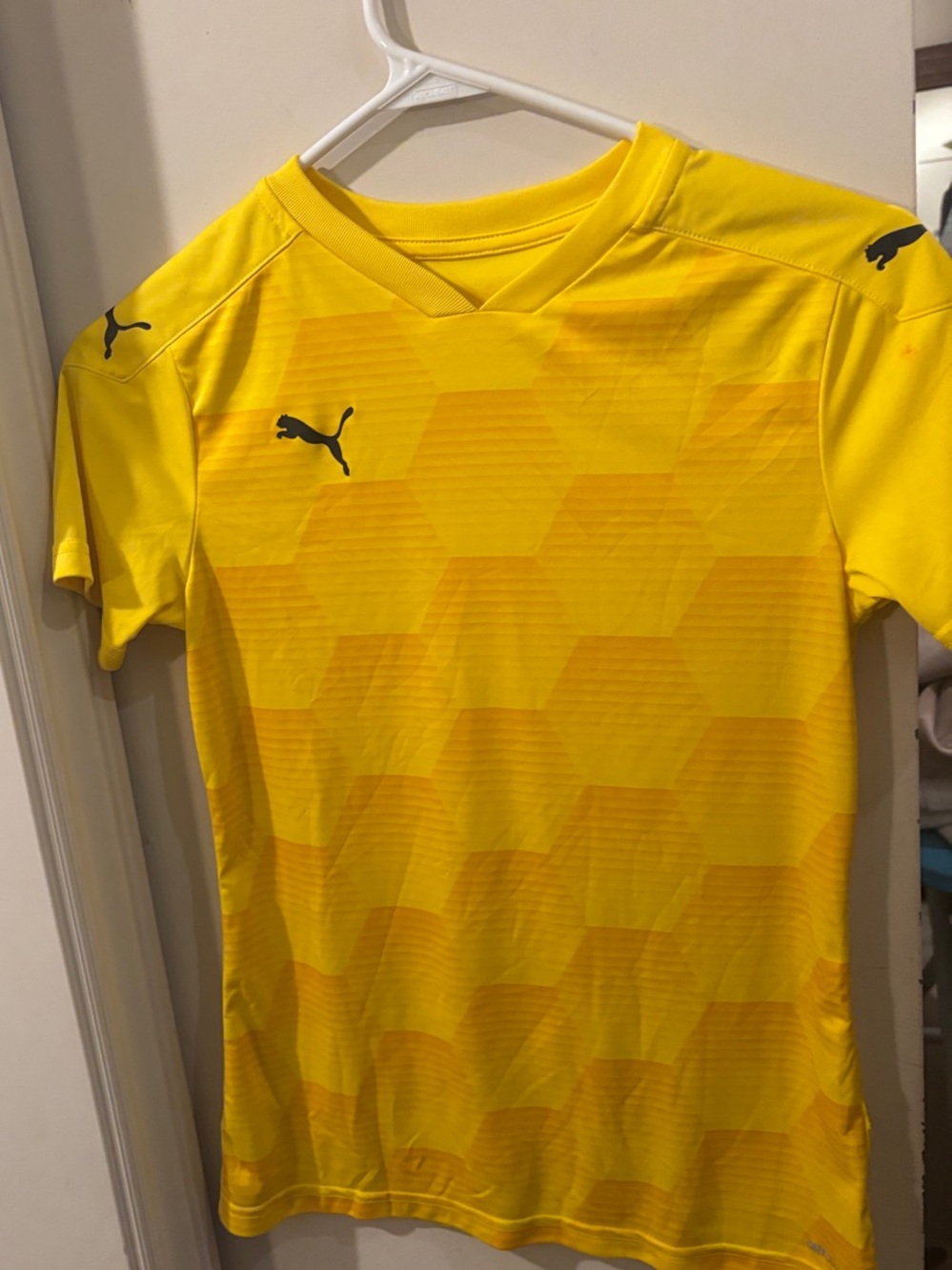 Puma Yellow Hexagon-Pattern Kids Athletic Jersey (girls 9-12)